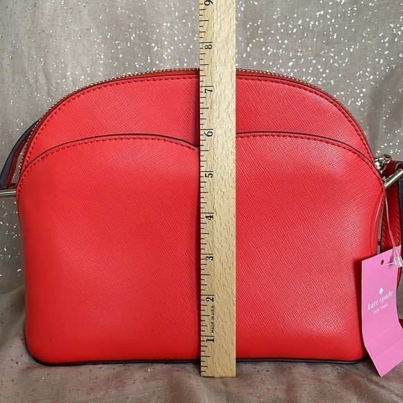 Brand New Kate Spade Genuine Saffiano Leather Zippered Dome Crossbody Purse - Picture 14 of 16